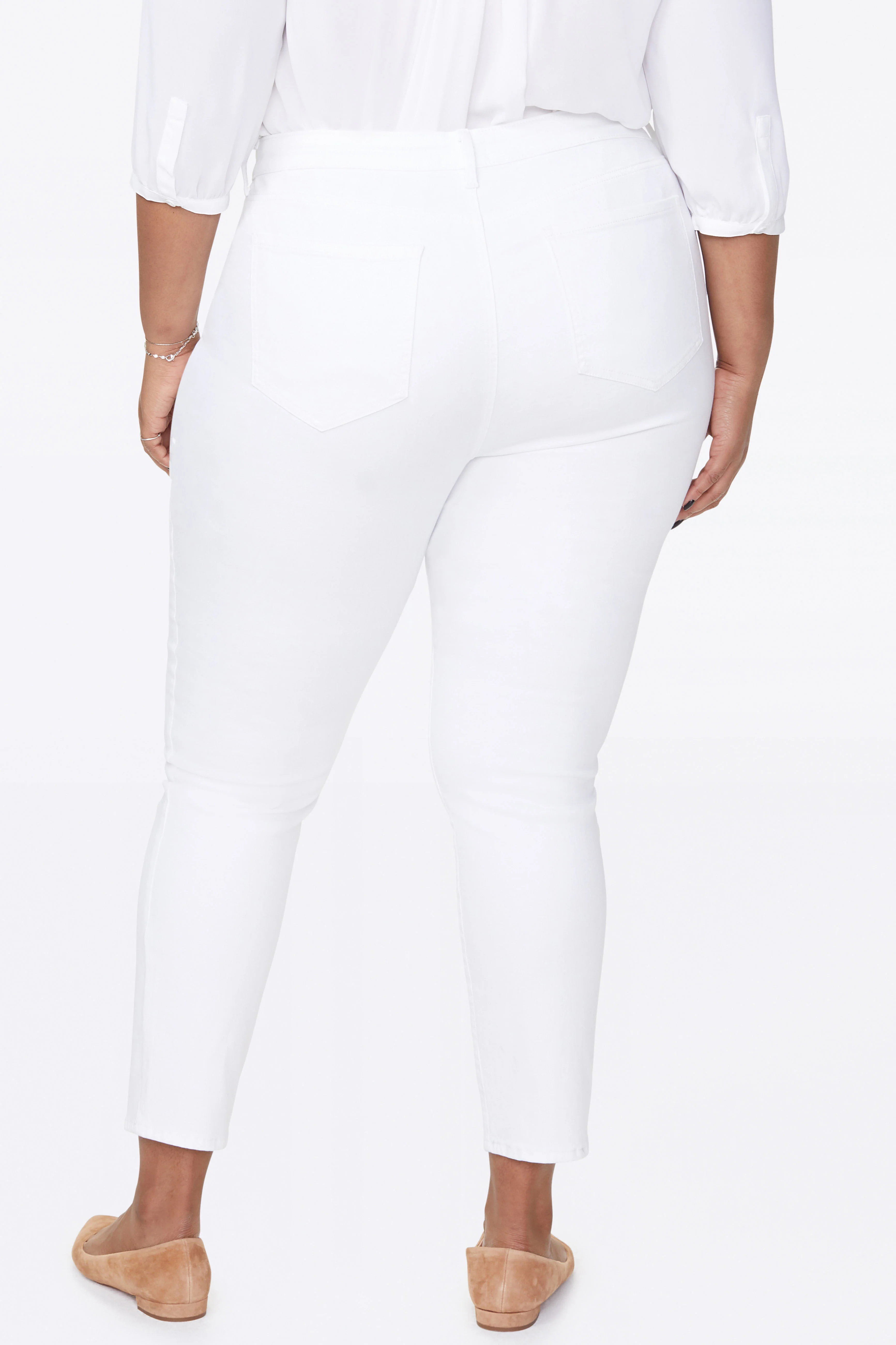 Ami Skinny Ankle Jeans In Plus Size - Optic White - Image 6