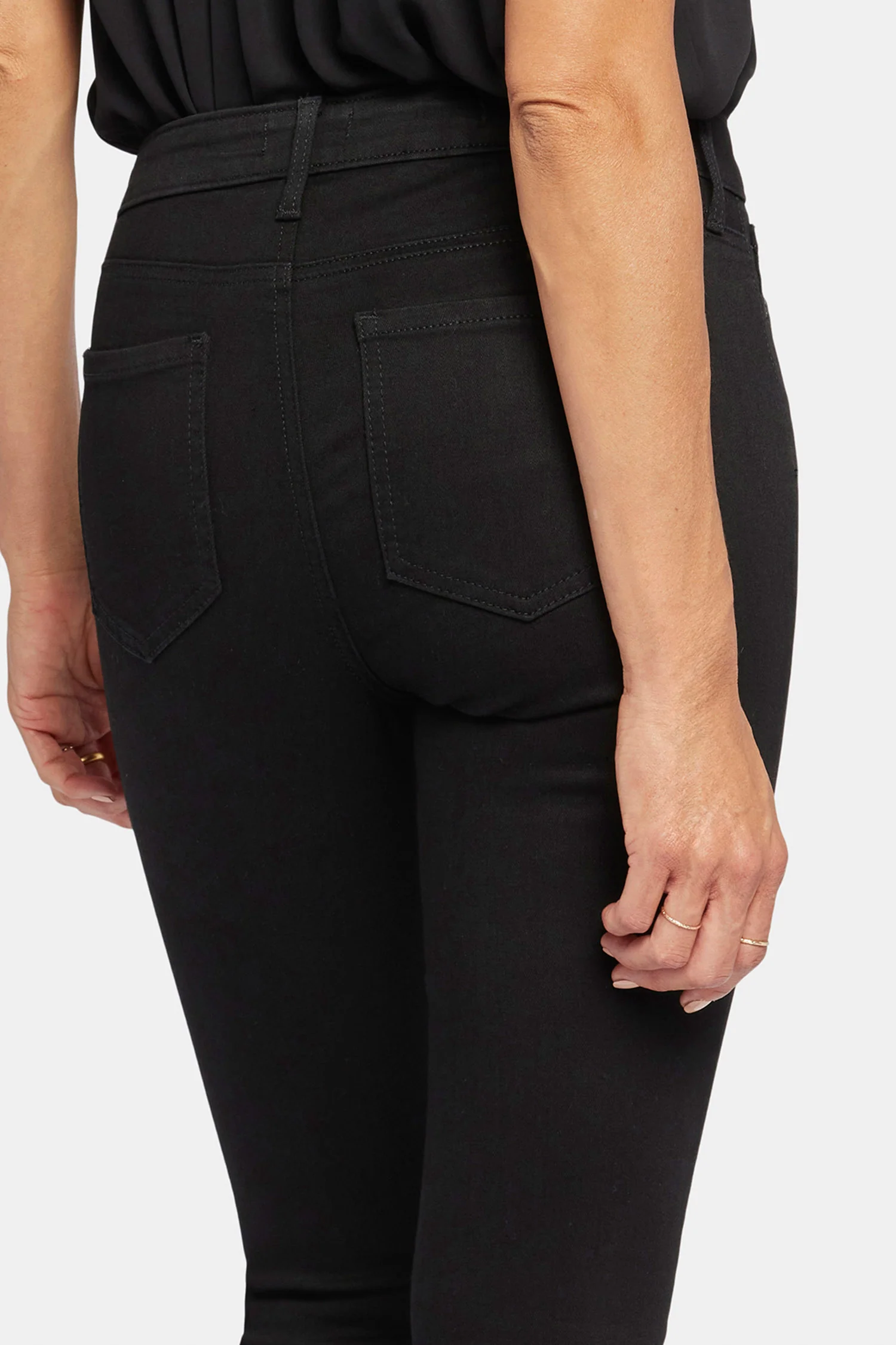 Ami Skinny Jeans In Petite - Black - Image 6
