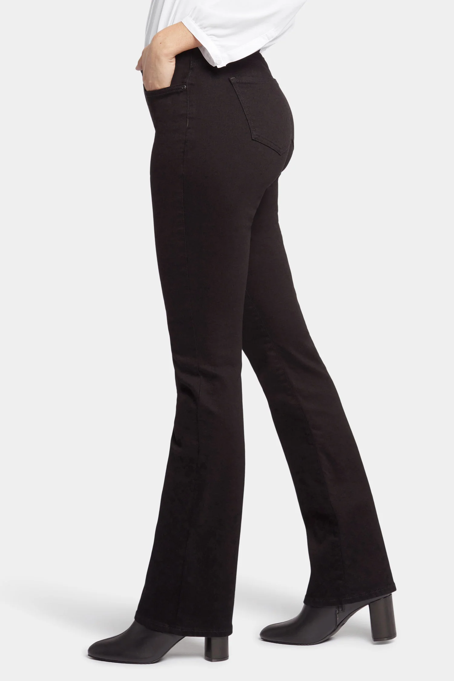 Barbara Bootcut Jeans - Black - Image 3