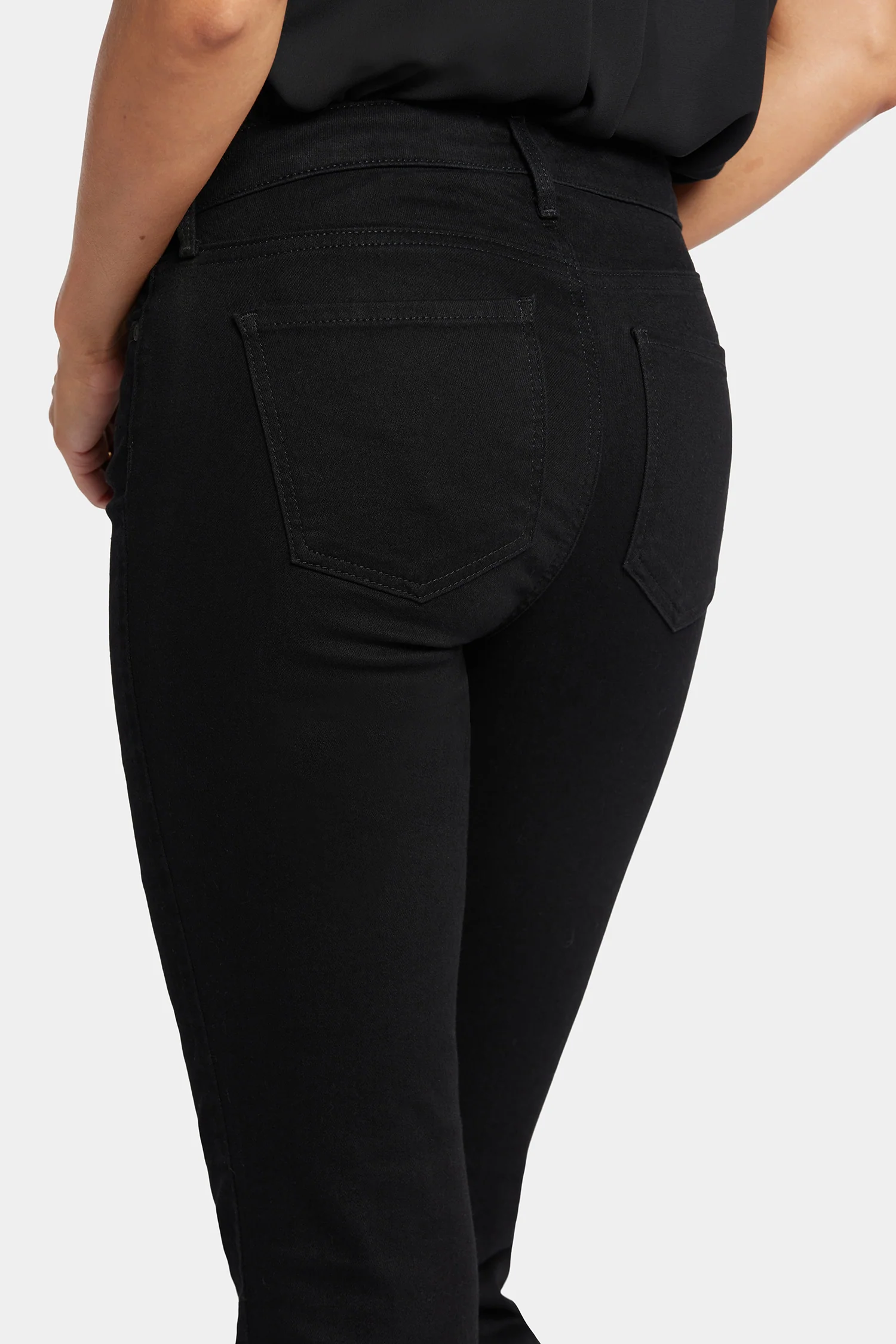 Barbara Bootcut Jeans In Short Inseam - Black - Image 6