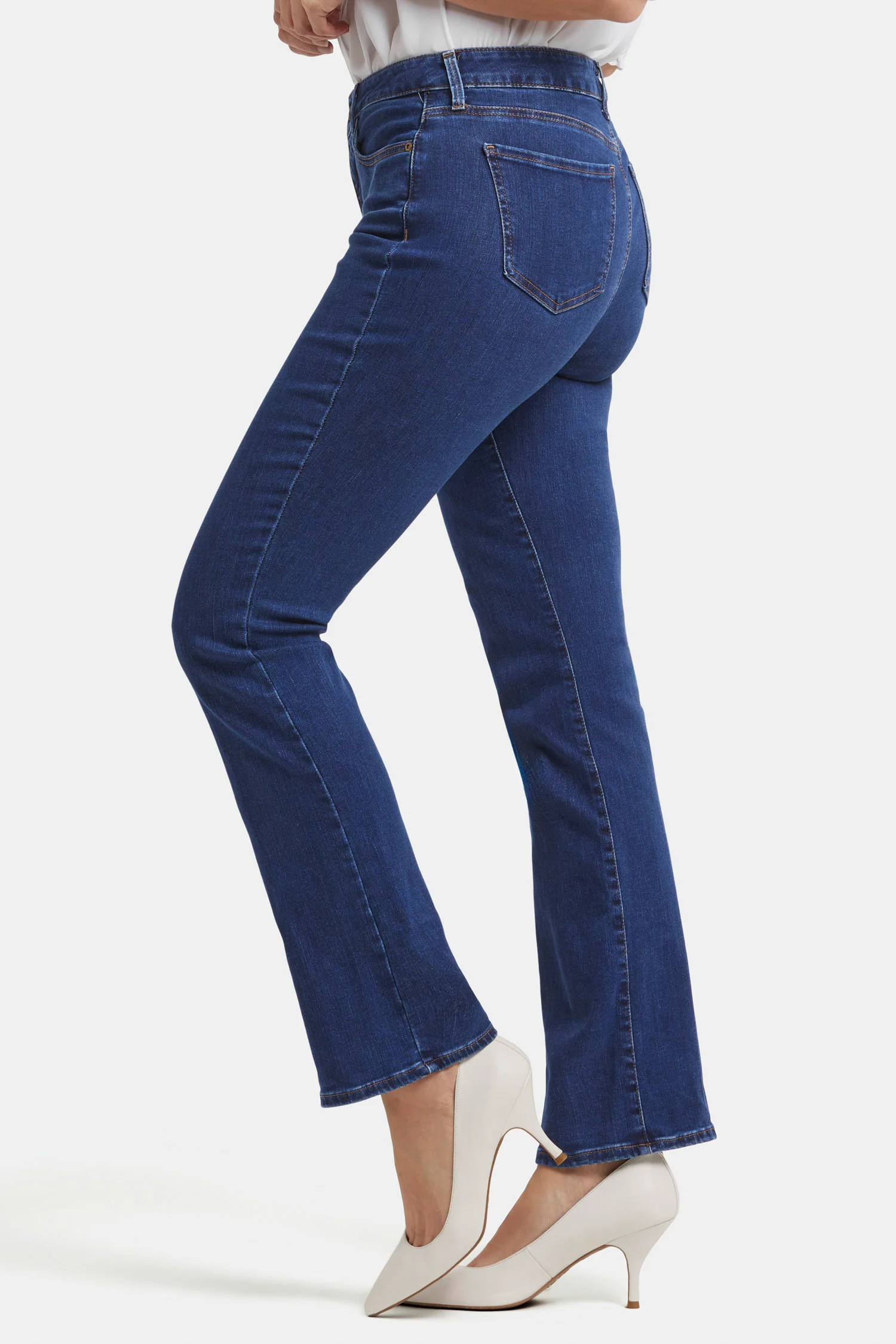 Barbara Bootcut Jeans - Quinn - Image 6