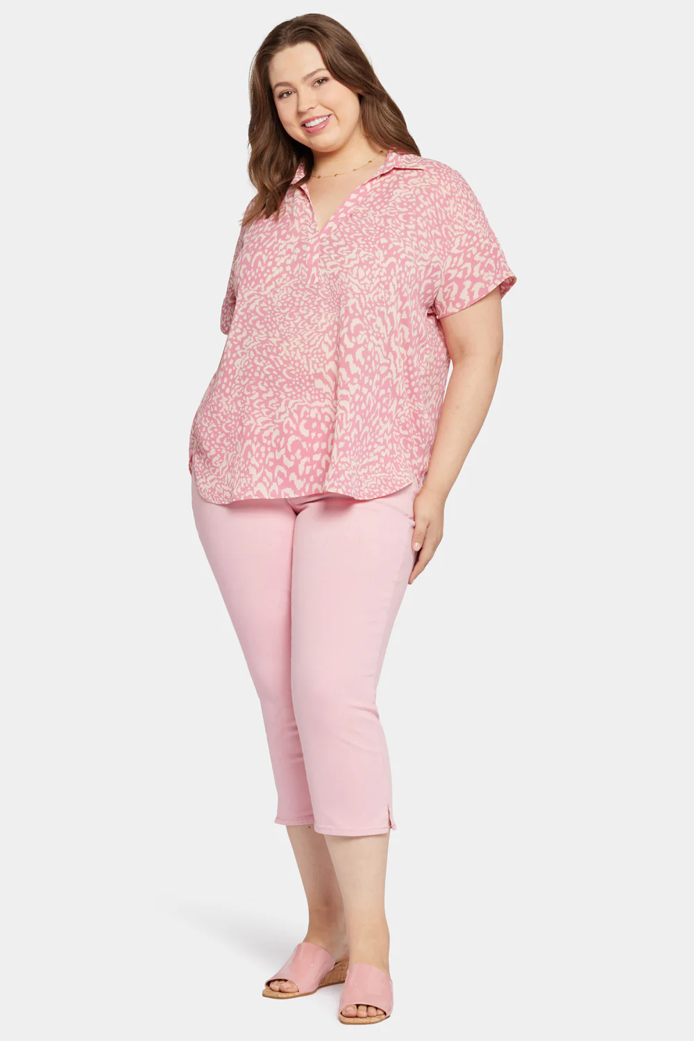 Becky Short Sleeved Blouse In Plus Size - Alana - Image 5