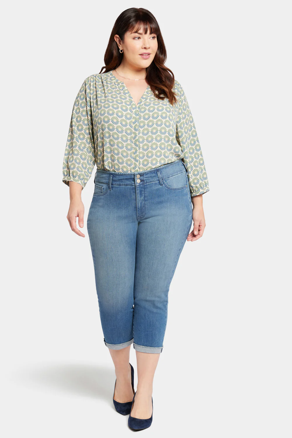 Chloe Capri Jeans In Plus Size - Stargazer - Image 4