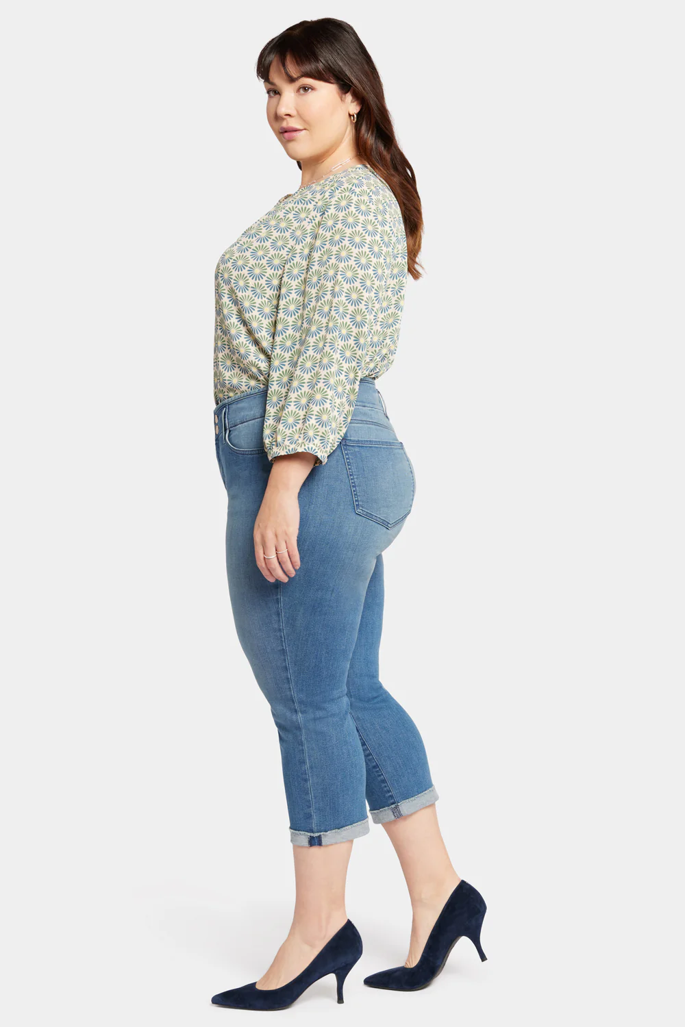 Chloe Capri Jeans In Plus Size - Stargazer - Image 5