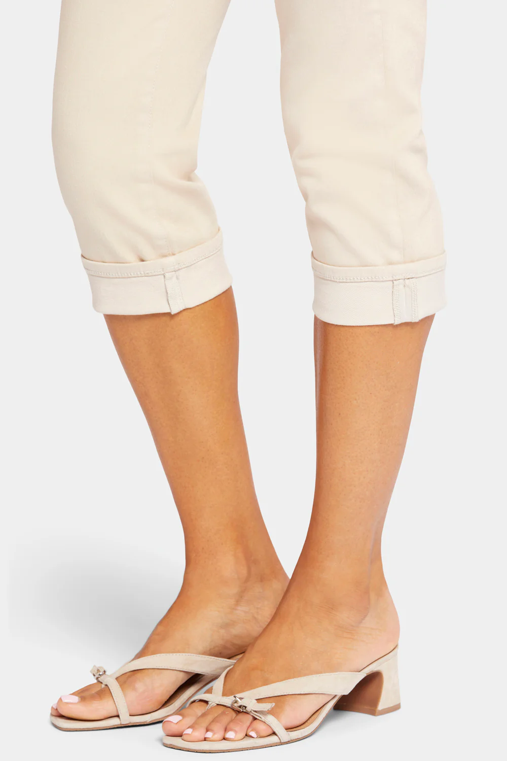 Marilyn Straight Crop Jeans In Petite - Feather - Image 6
