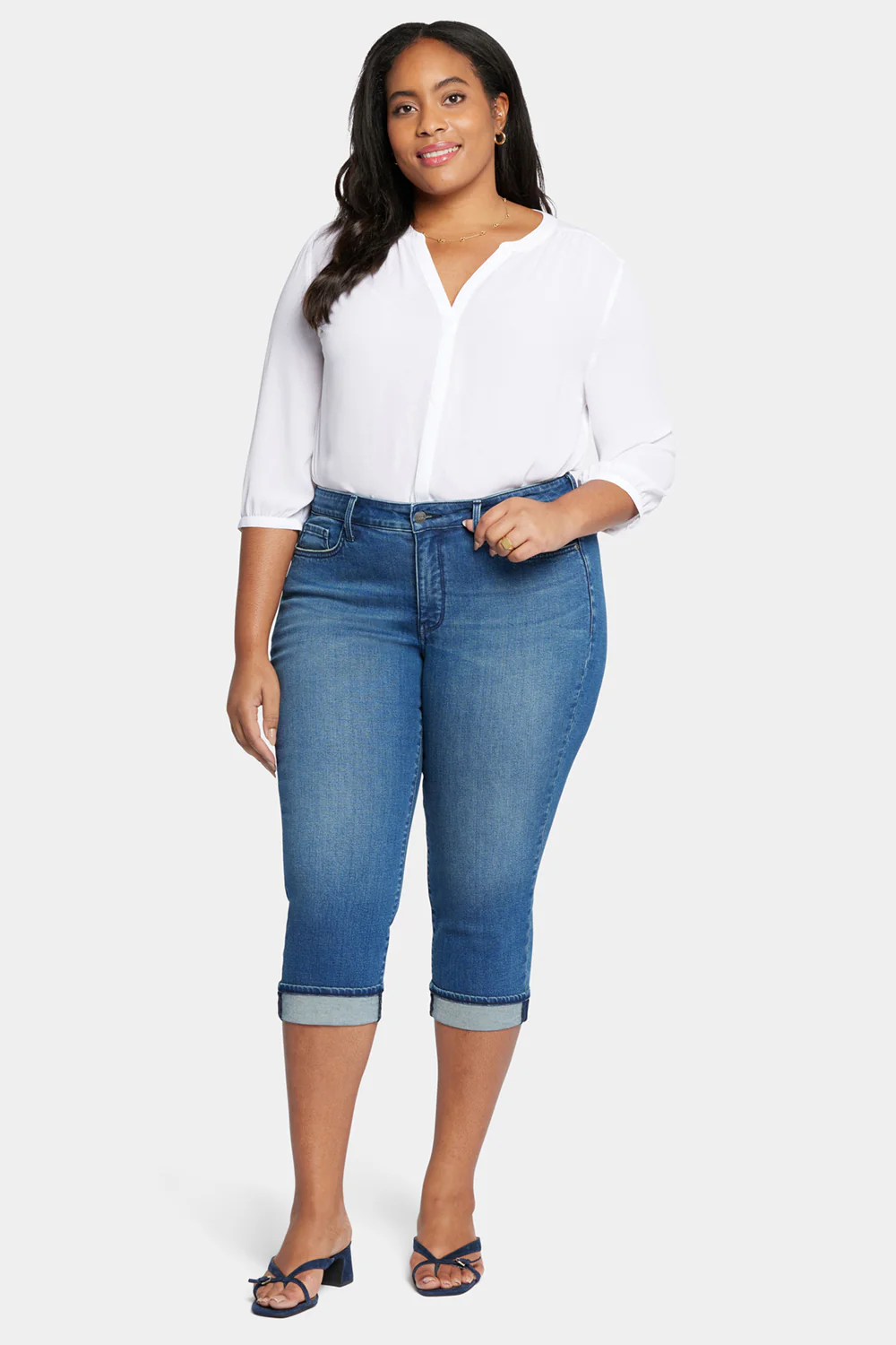 Marilyn Straight Crop Jeans In Plus Size - Windfall - Image 4
