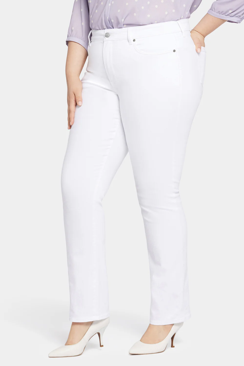 Marilyn Straight Jeans In Plus Size - Optic White - Image 3
