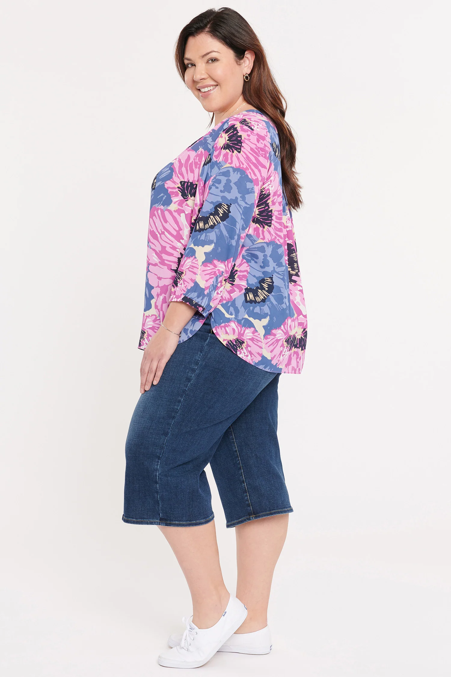 Pintuck Blouse In Plus Size - Cadiz - Image 4