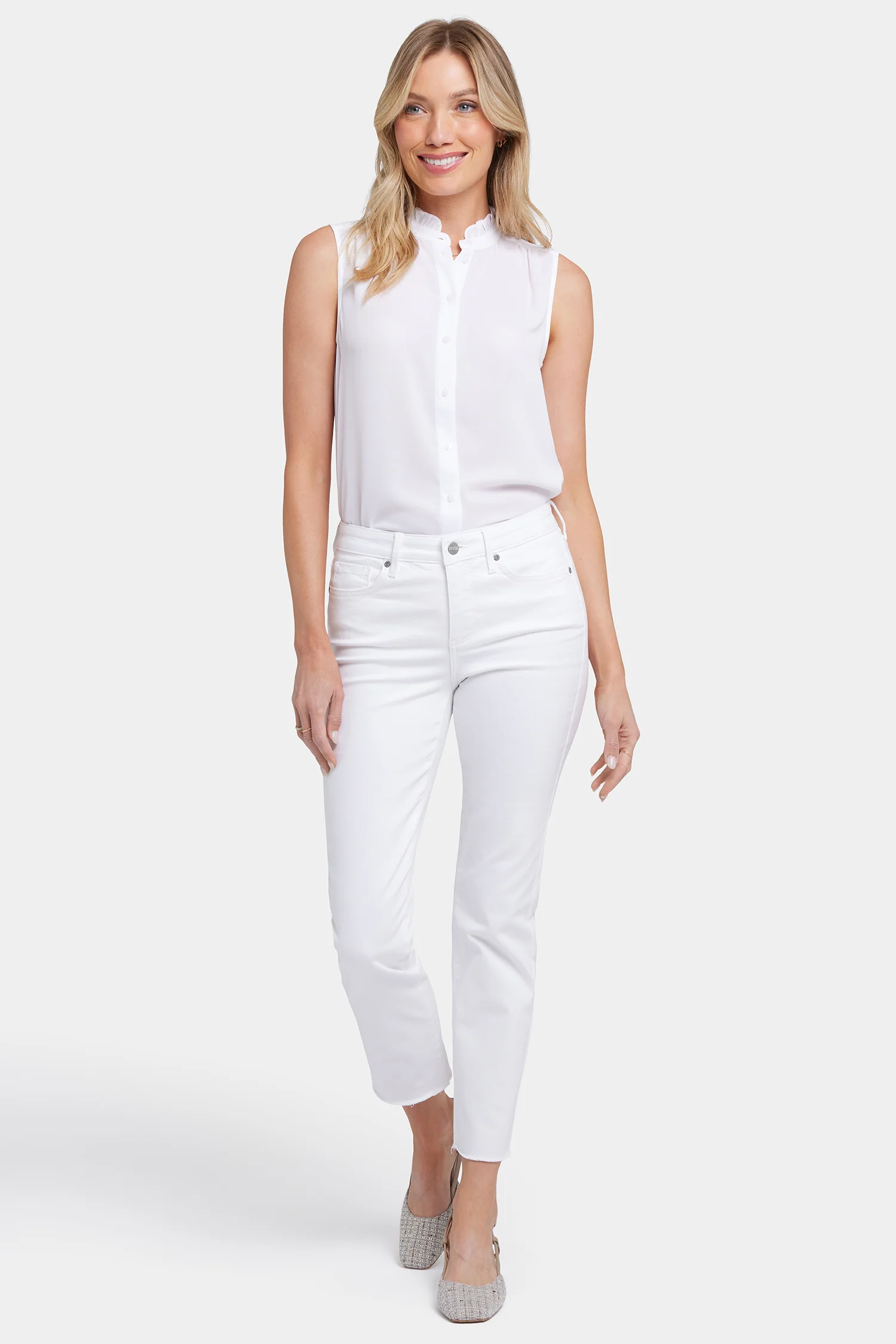 Sheri Slim Ankle Jeans In Petite - Optic White - Image 4