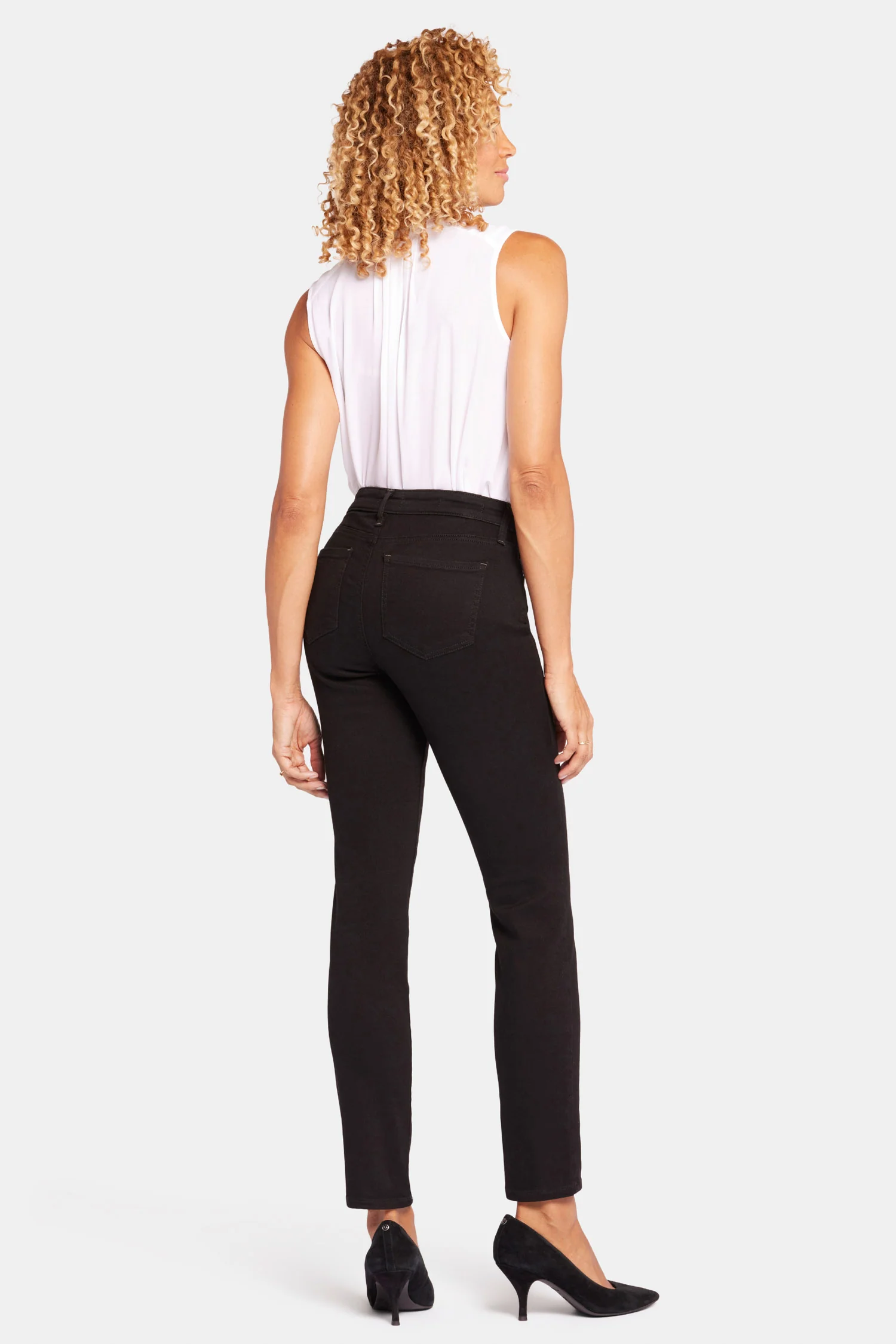 Sheri Slim Jeans In Petite - Black - Image 6