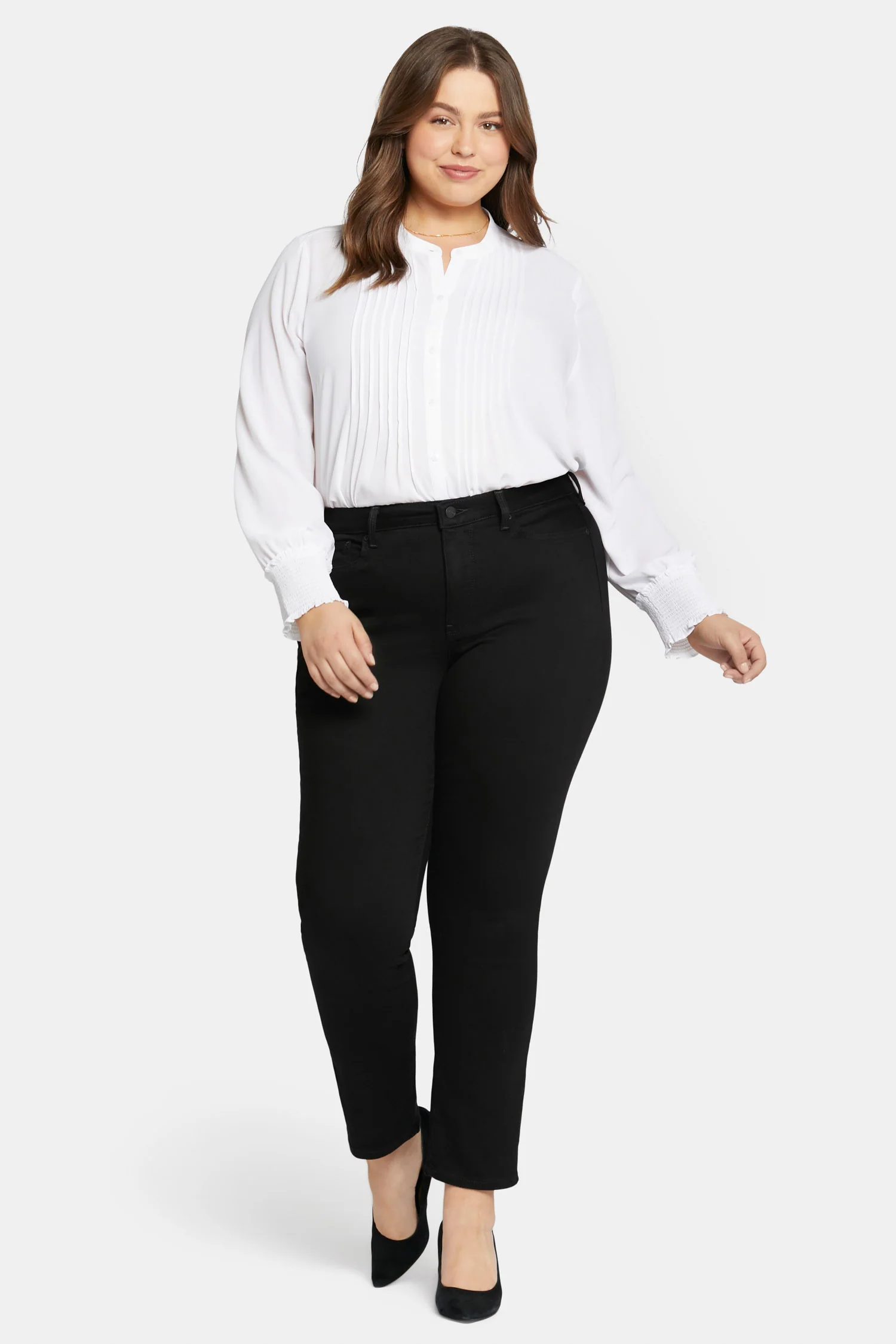 Sheri Slim Jeans In Plus Size - Black - Image 4