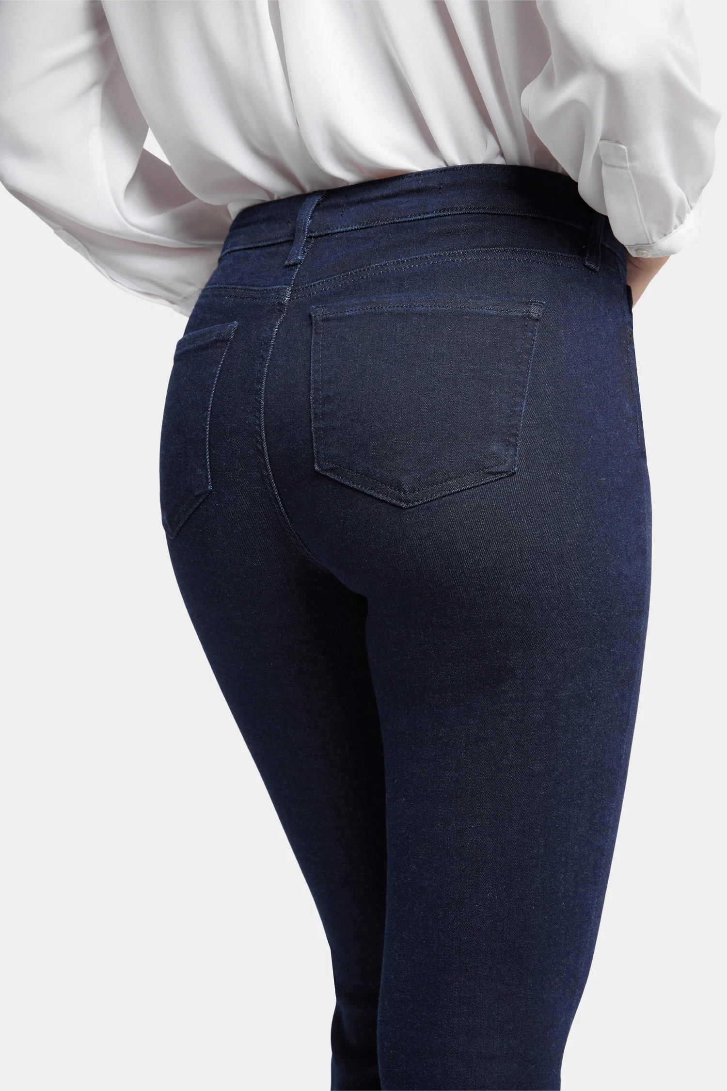 Sheri Slim Jeans - Rinse - Image 7