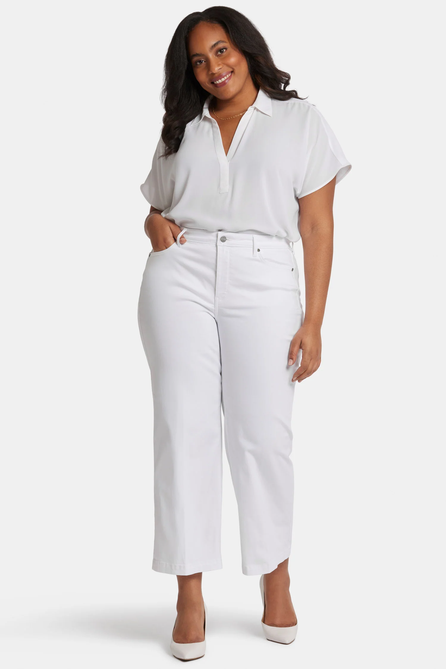 Teresa Wide Leg Ankle Jeans in Plus Size - Optic White - Image 4