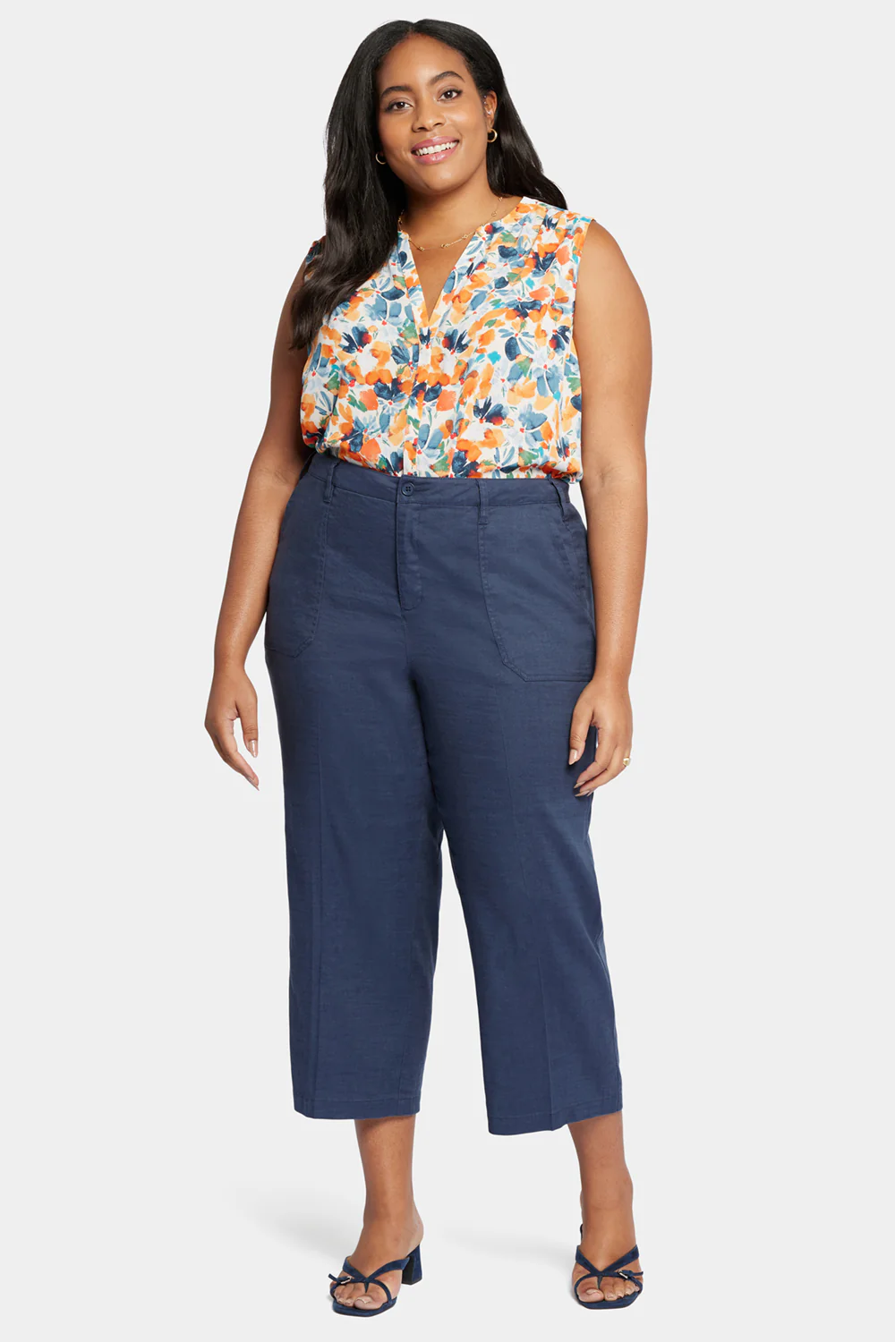 Wide Leg Cargo Capri Pants In Plus Size - Oxford Navy - Image 4